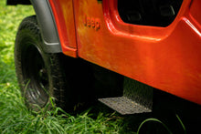 Load image into Gallery viewer, Jeep CJ7 Steps (Pair)