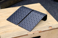 Load image into Gallery viewer, Squat Wedge - F&F STEEL